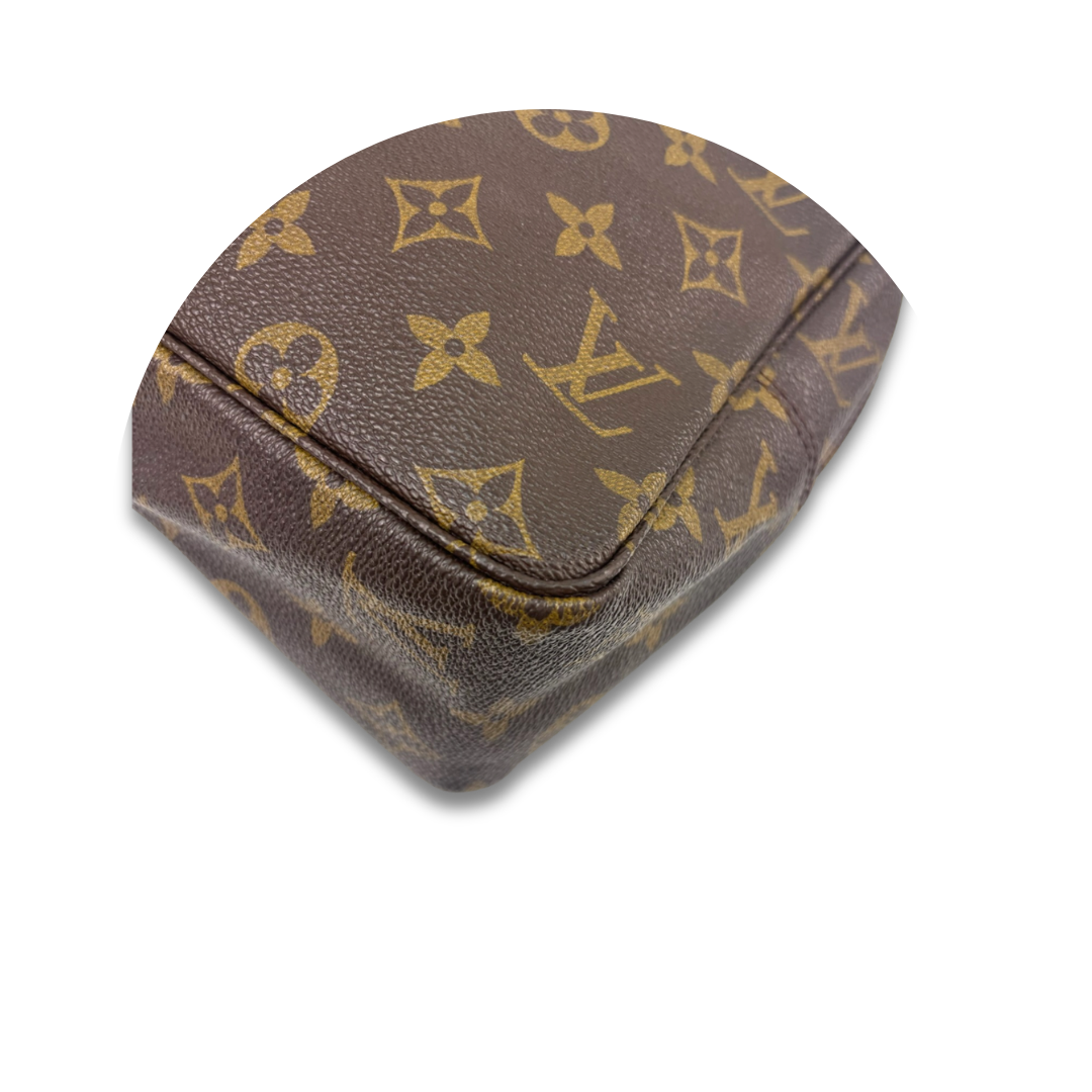 Louis Vuitton Monogram Trousse Toilette 28