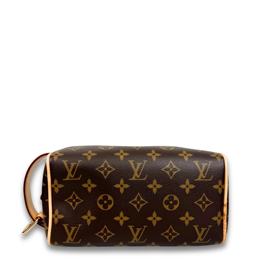 Louis Vuitton Monogram Locker Dopp Kit