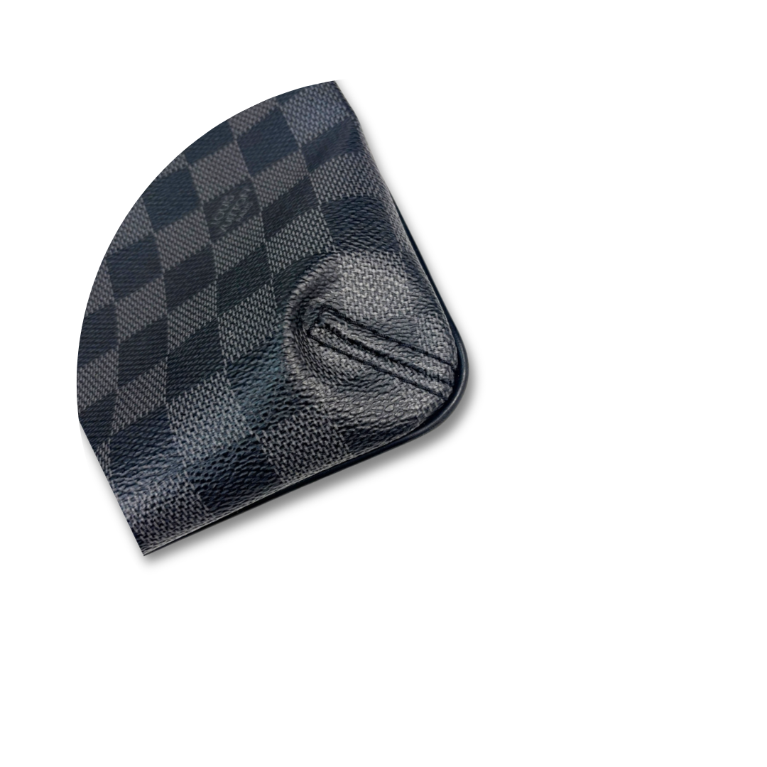 Louis Vuitton Damier Graphite Thomas Messenger