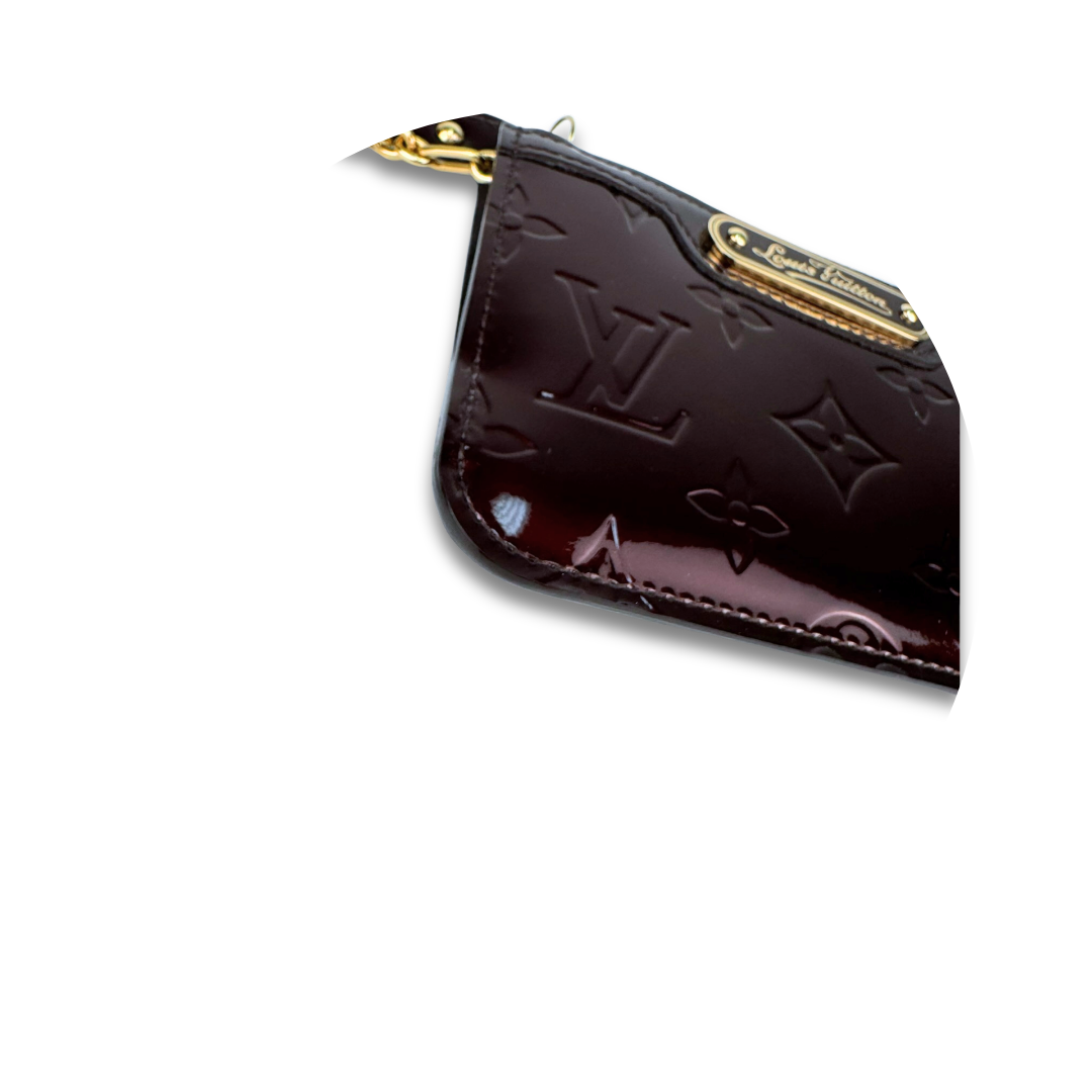 Louis Vuitton Amarante Vernis Key Pouch