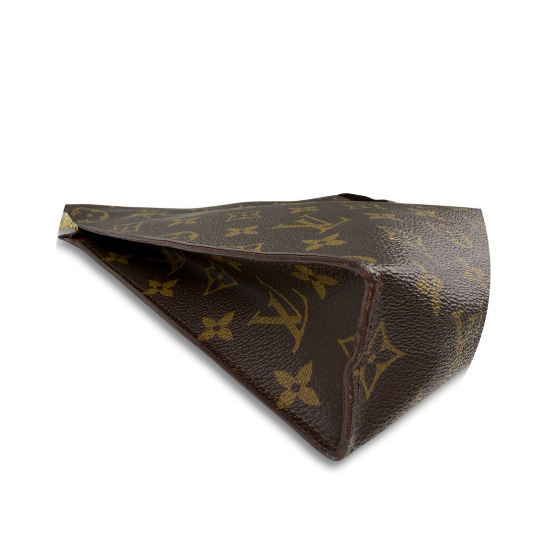 Louis Vuitton Monogram Toiletry 26