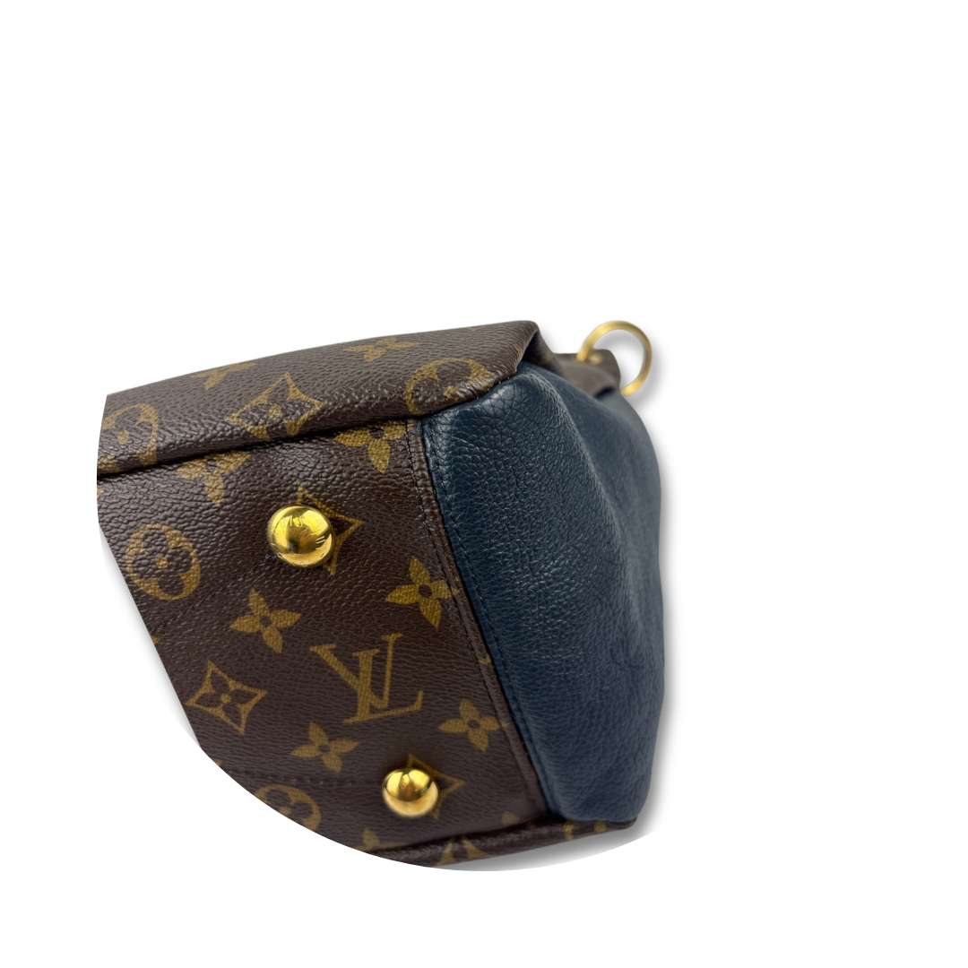 Louis Vuitton Monogram Pallas MM