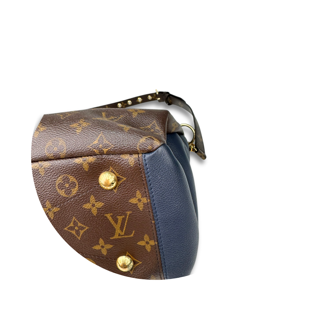 Louis Vuitton Monogram Pallas MM