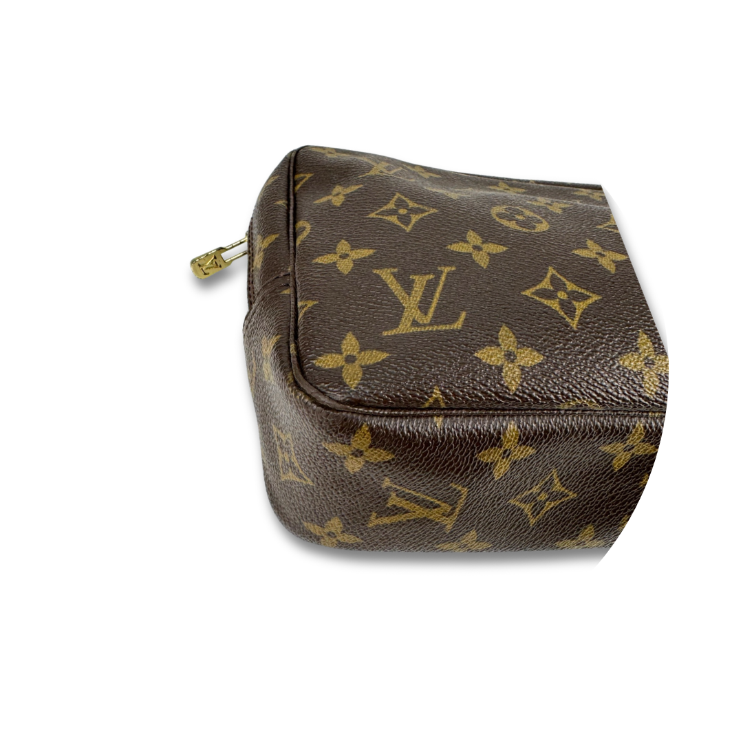 Louis Vuitton Monogram Trousse Toilette 23