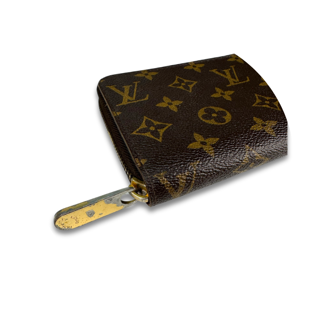 Louis Vuitton Monogram Zippy Wallet