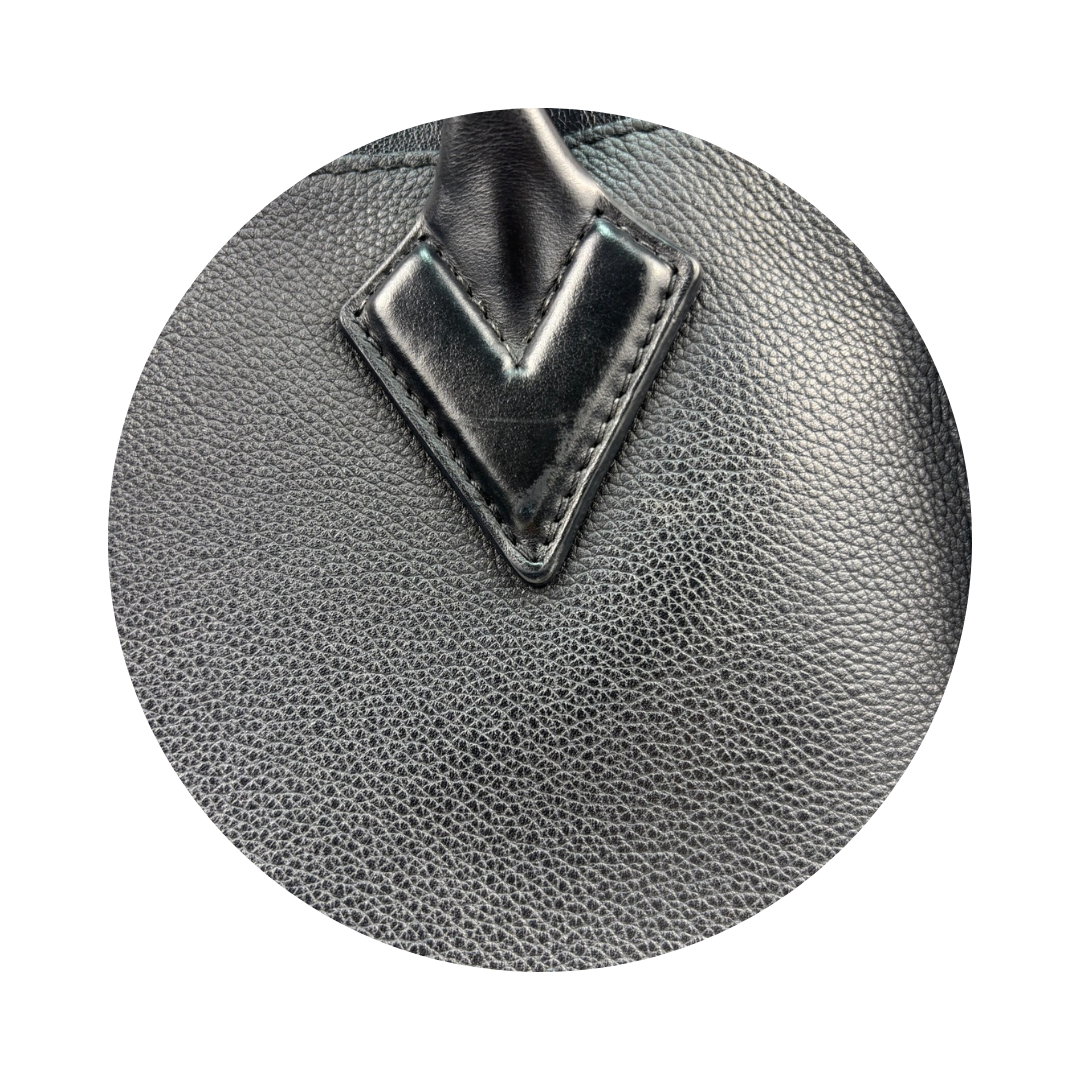Louis Vuitton Black On My Side MM