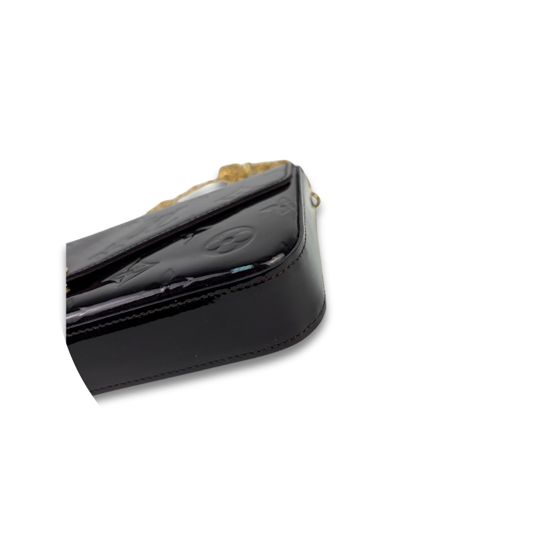 Louis Vuitton Amarante Vernis Pochette Felicie
