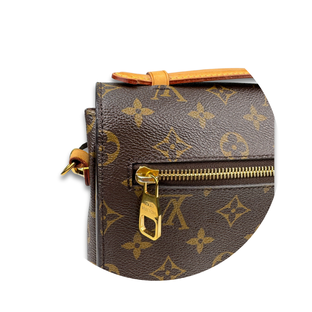 Louis Vuitton Monogram Pochette Métis