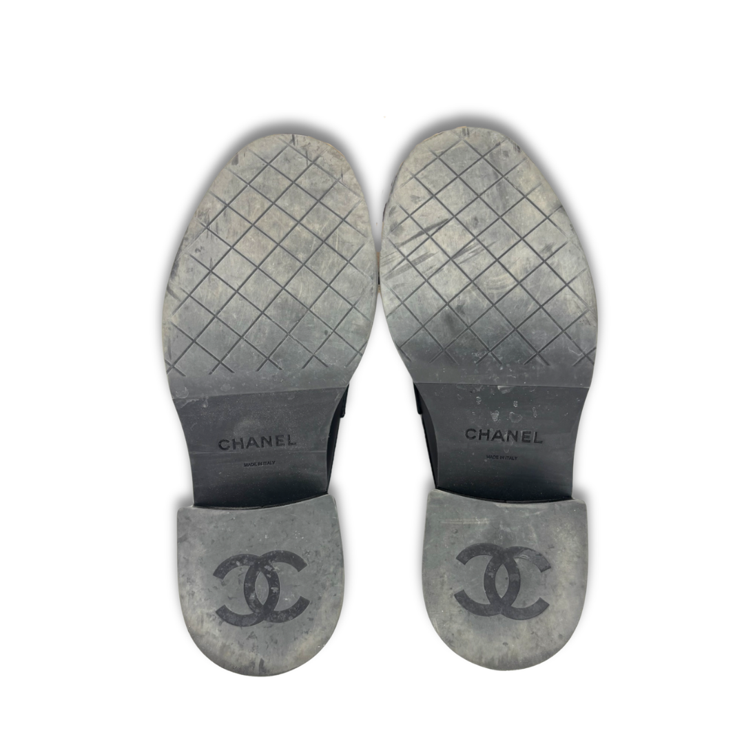 Chanel So Black Loafers - Size 37