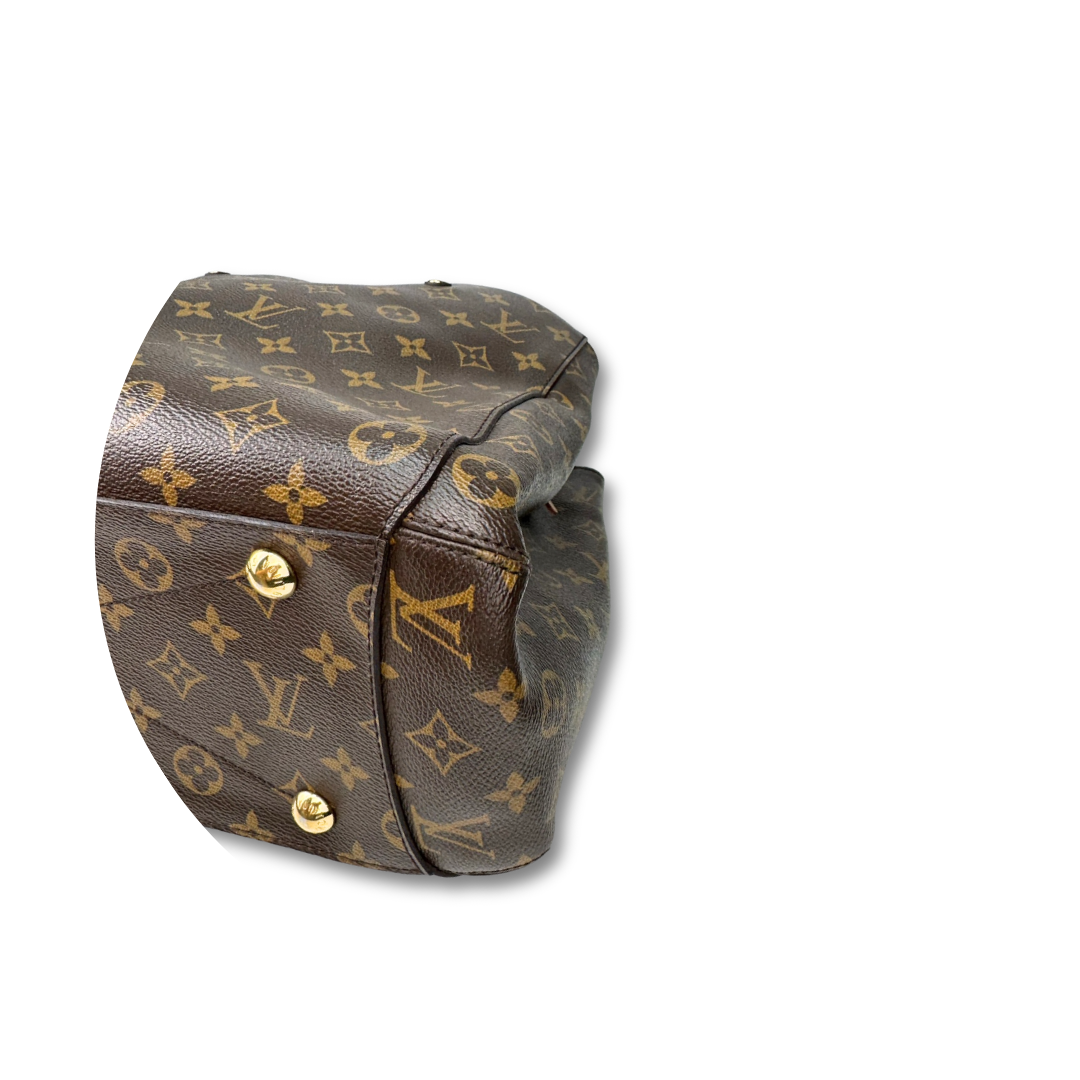 Louis Vuitton Monogram Montaigne MM