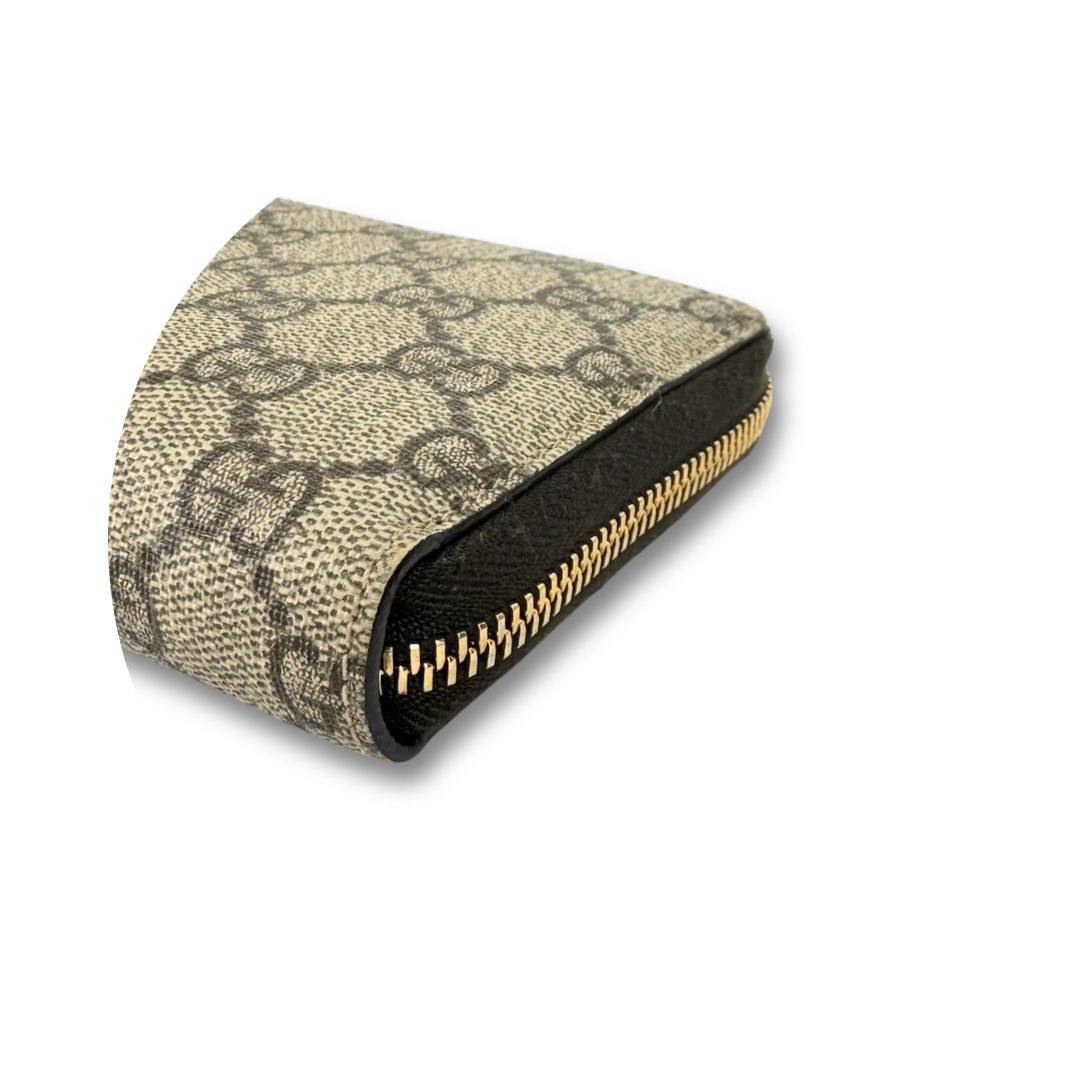 Gucci Supreme Zipper Wallet