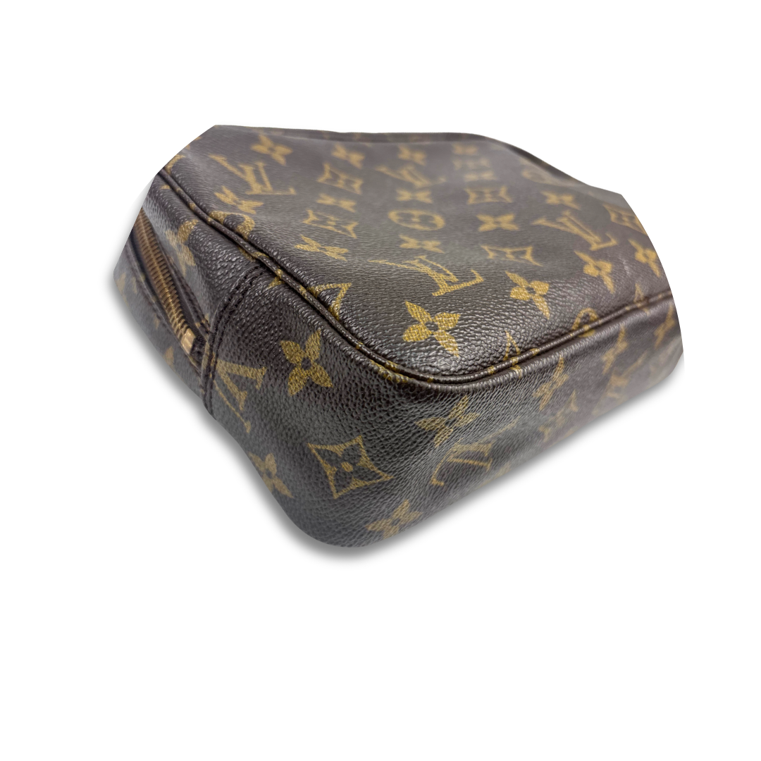 Louis Vuitton Monogram Trousse Toilette 23