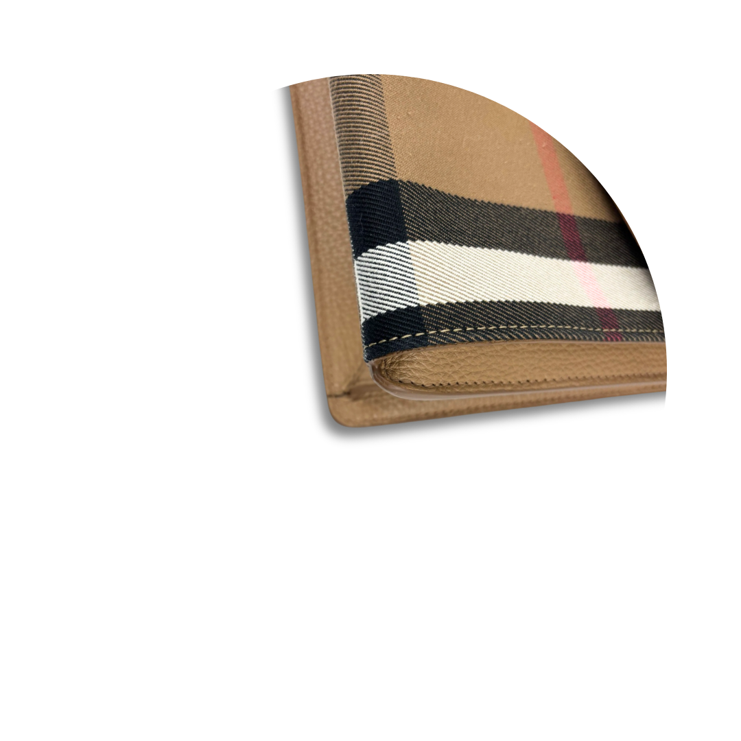 Burberry House Check Macken Crossbody