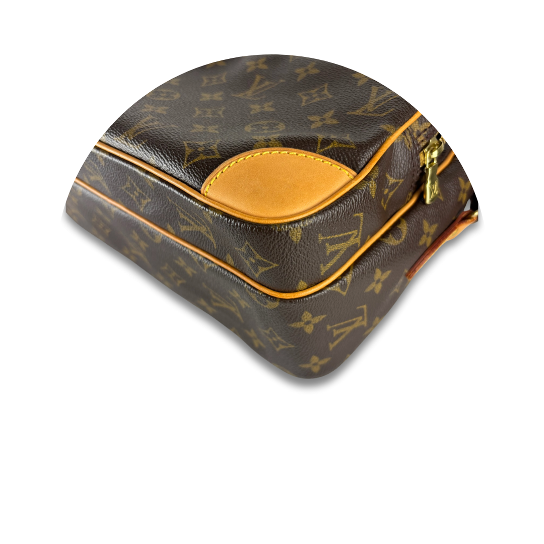 Louis Vuitton Monogram Nil 28