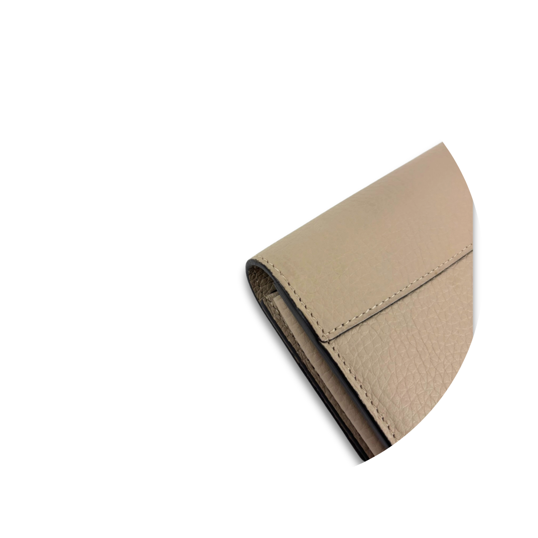 Louis Vuitton Taupe Capucines Wallet