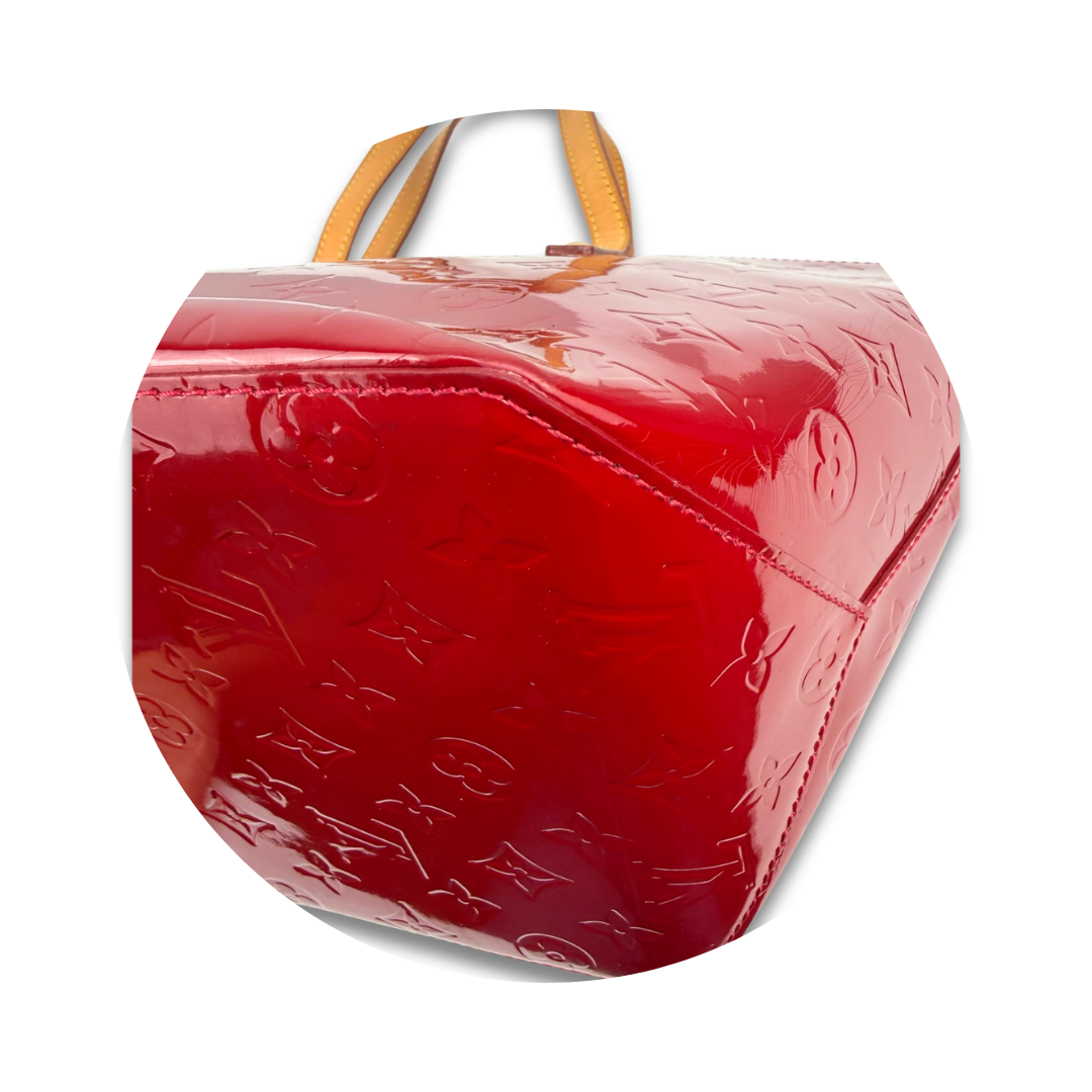 Louis Vuitton Red Vernis Bellevue PM