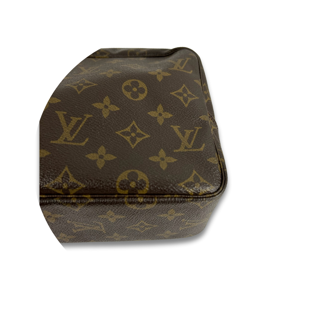 Louis Vuitton Monogram Trousse Toilette 28