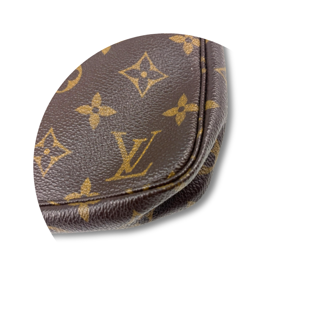 Louis Vuitton Monogram Pochette Accessoires