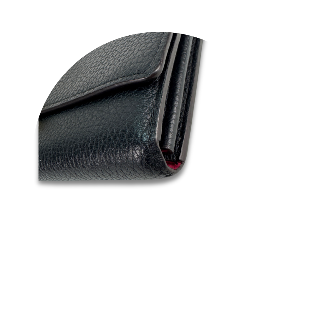 Louis Vuitton Black Capucines Flap Wallet