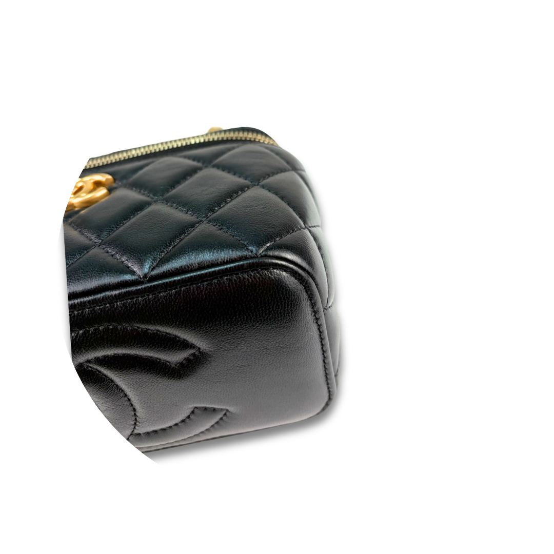 Chanel Black Sweetheart Adjustable Chain Vanity Case