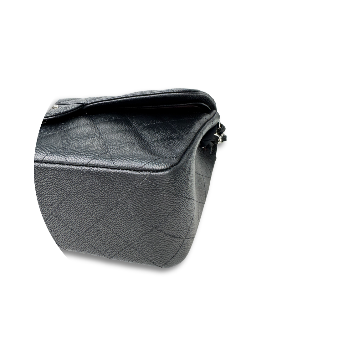Chanel Black Quilted Caviar Jumbo Double Flap