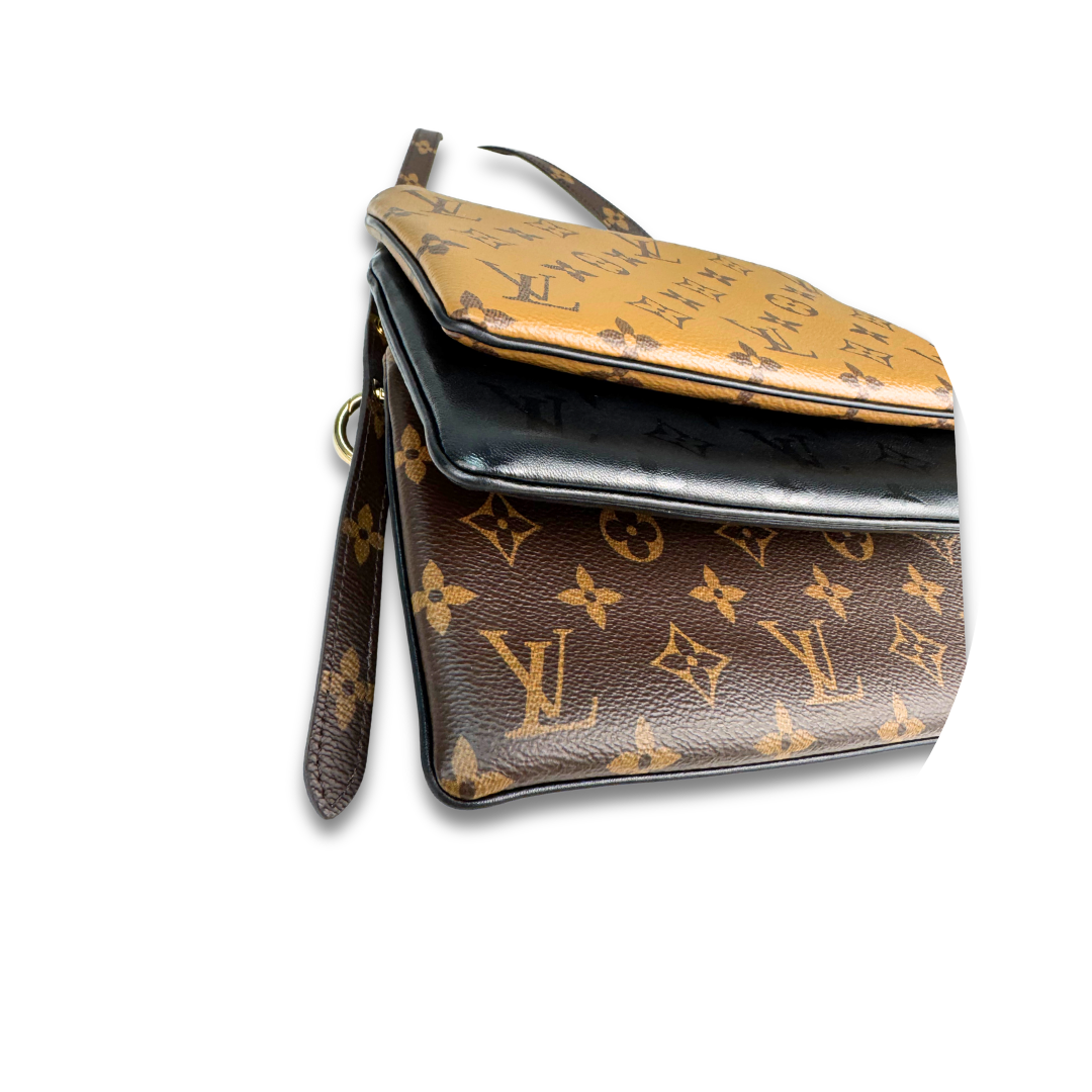 Louis Vuitton Reverse Monogram Pochette LV3