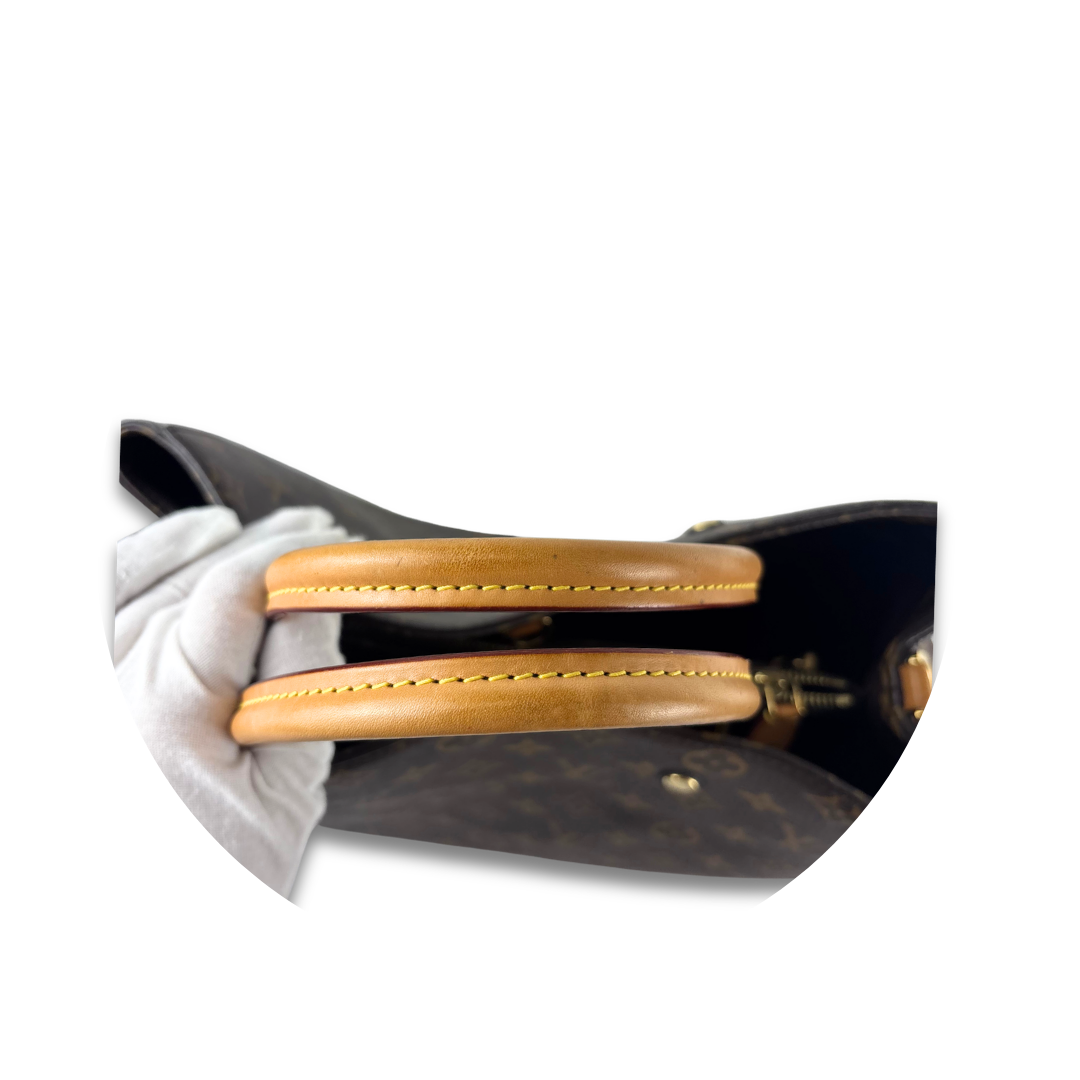 Louis Vuitton Monogram Montaigne MM