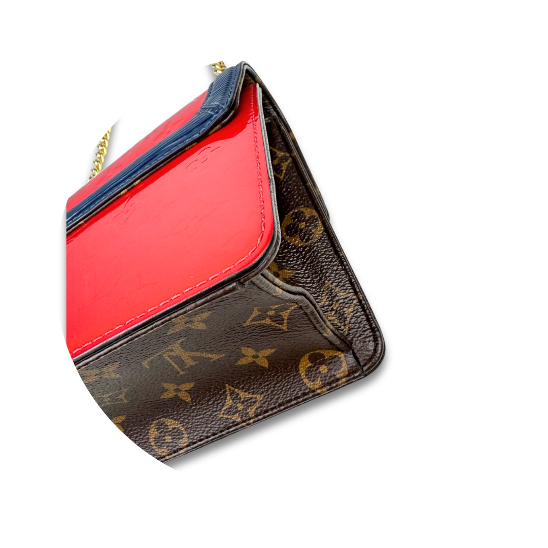 Louis Vuitton Red Vernis Wynwood Bag