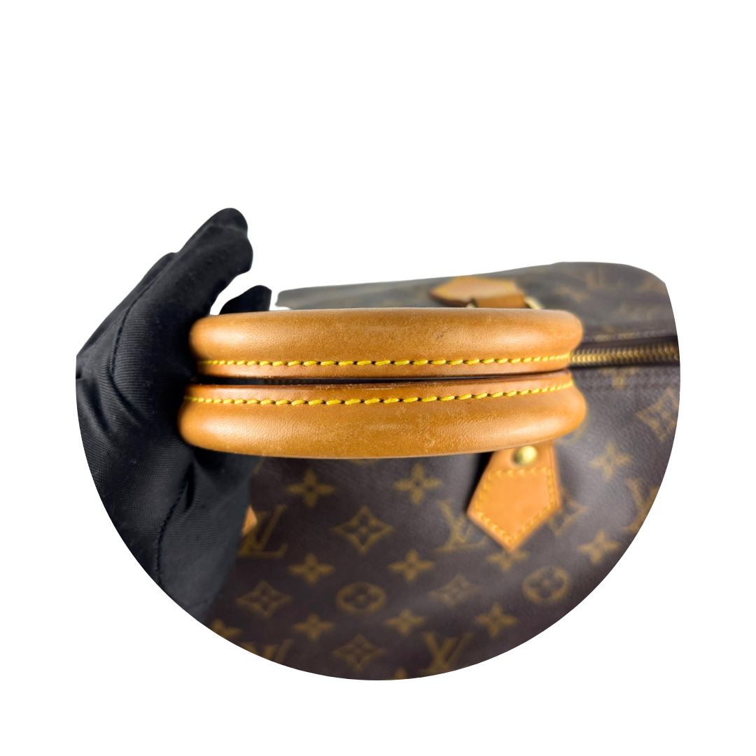 Louis Vuitton Monogram Speedy 30