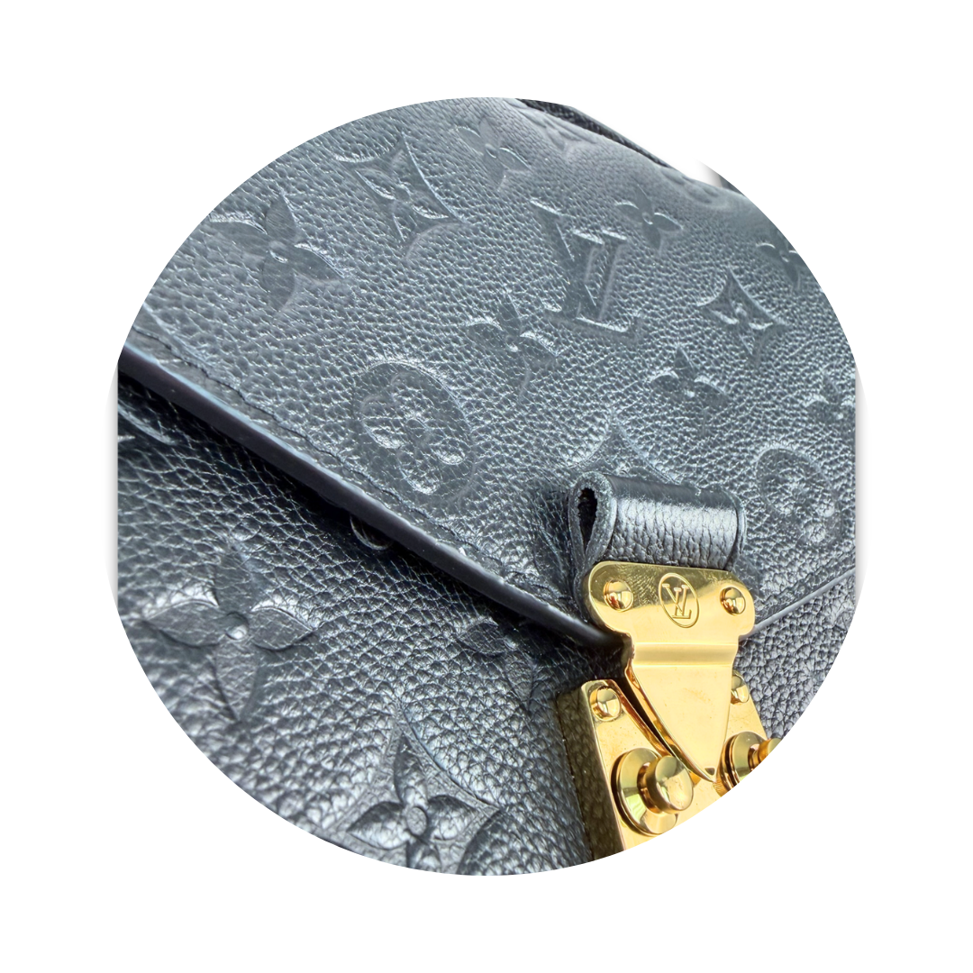 Louis Vuitton Black Empreinte Pochette Métis