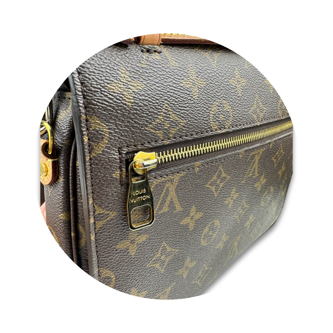 Louis Vuitton Monogram Pochette Métis