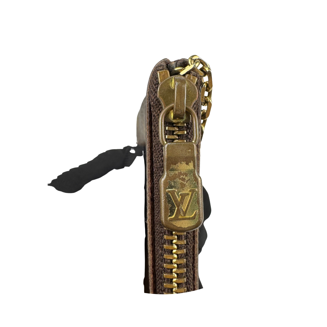 Louis Vuitton Monogram Key Pouch