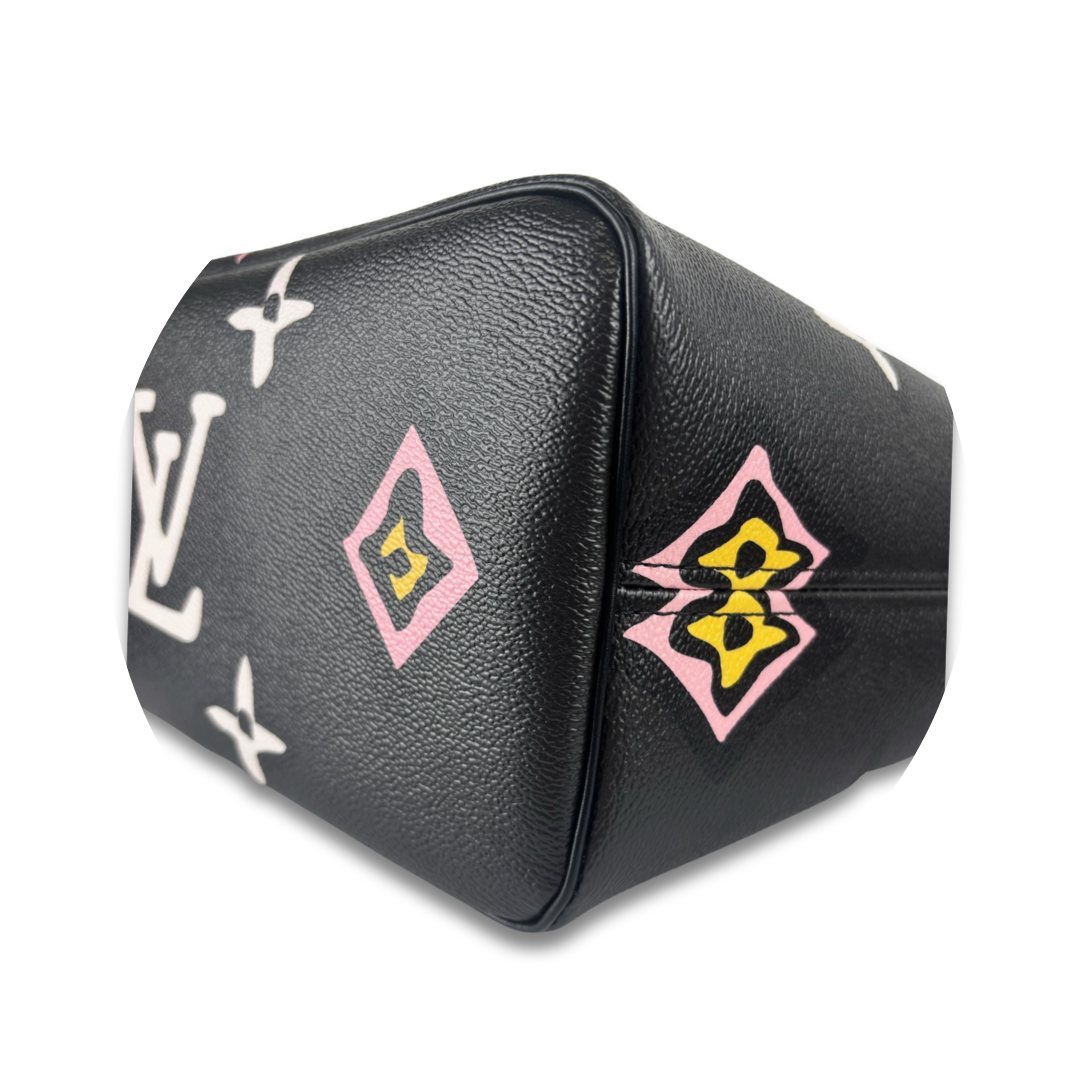 Louis Vuitton Limited Edition Wild At Heart Neverfull MM Set