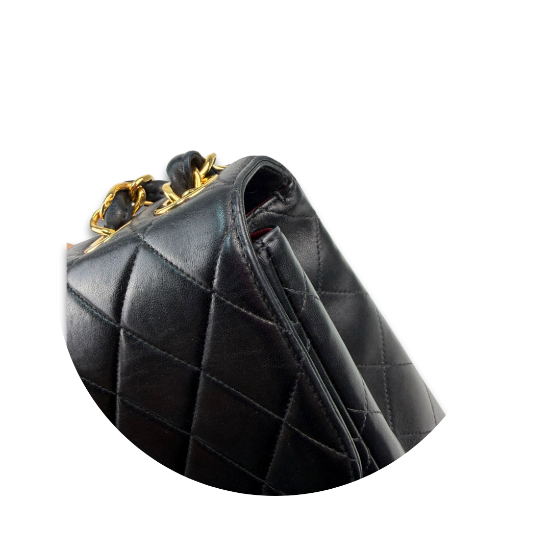 Chanel Vintage Classic XL CC Jumbo Single Flap