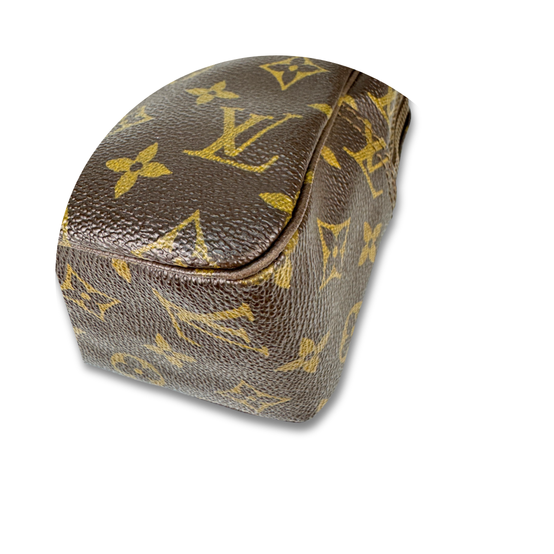 Louis Vuitton Monogram Trousse Toilette 28