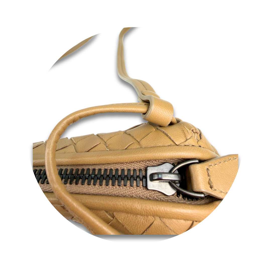 Bottega Veneta Beige Intrecciato Nodini Crossbody