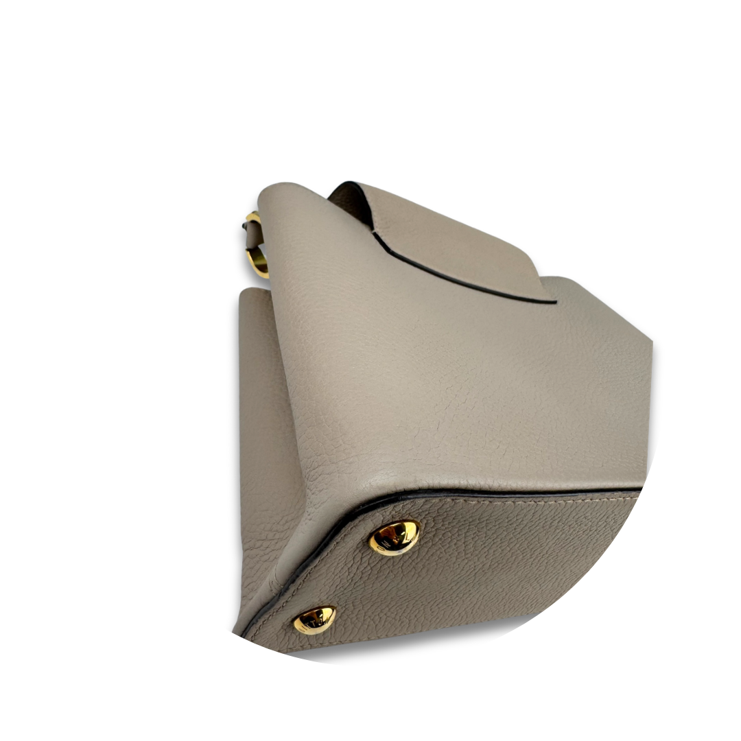 Louis Vuitton Taupe Capucines MM