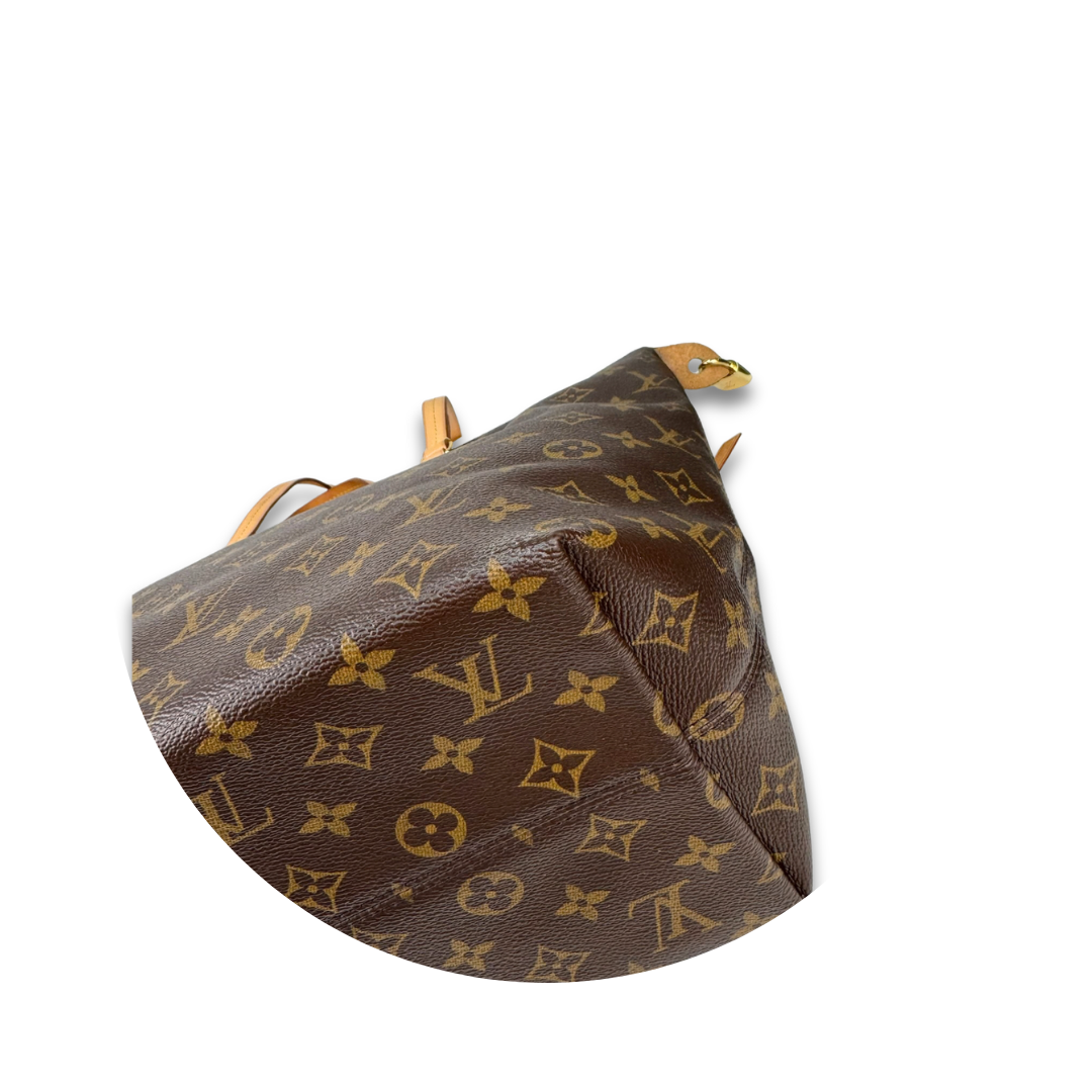 Louis Vuitton Monogram Estrela MM