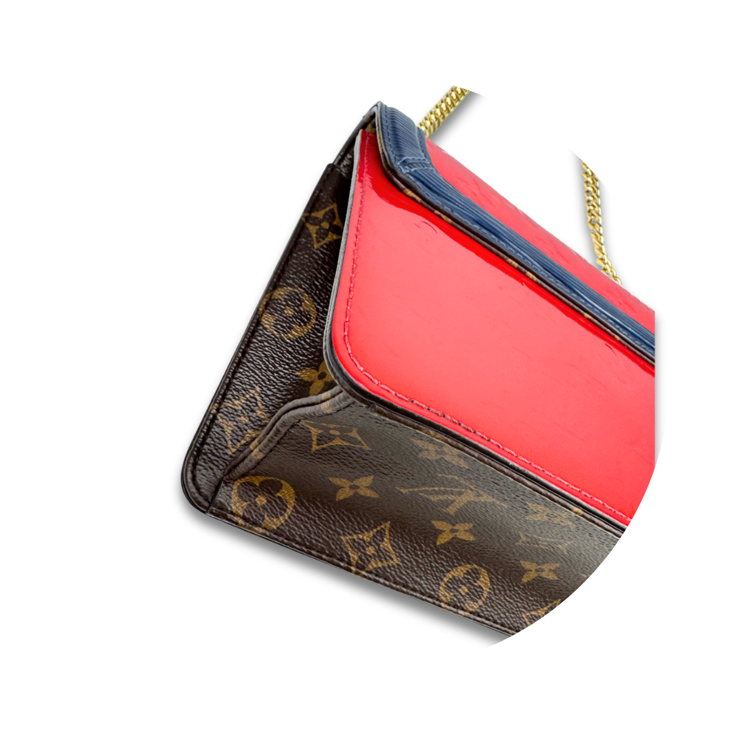 Louis Vuitton Red Vernis Wynwood Bag