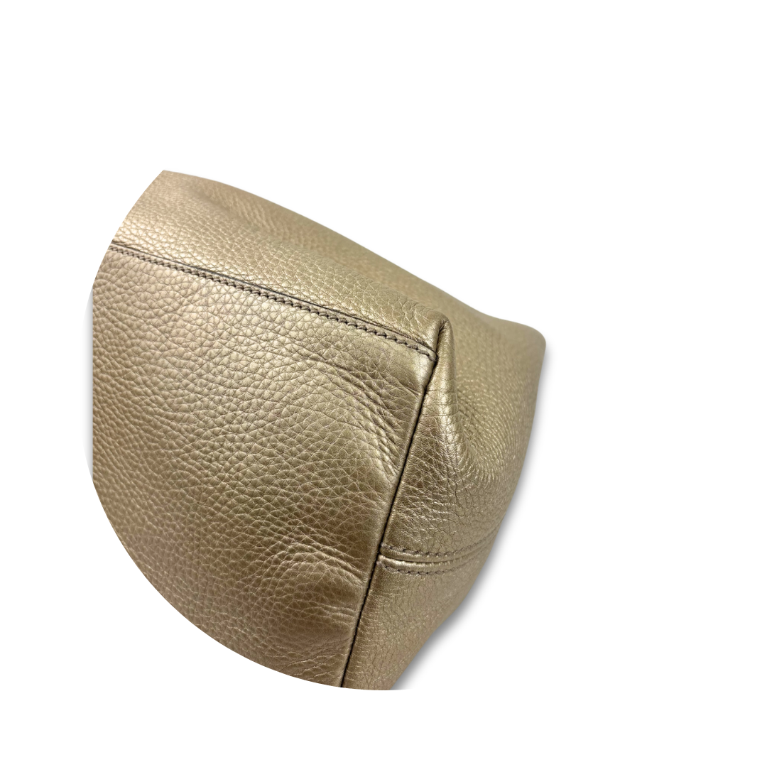 Gucci Metallic Gold Soho Chain Tote