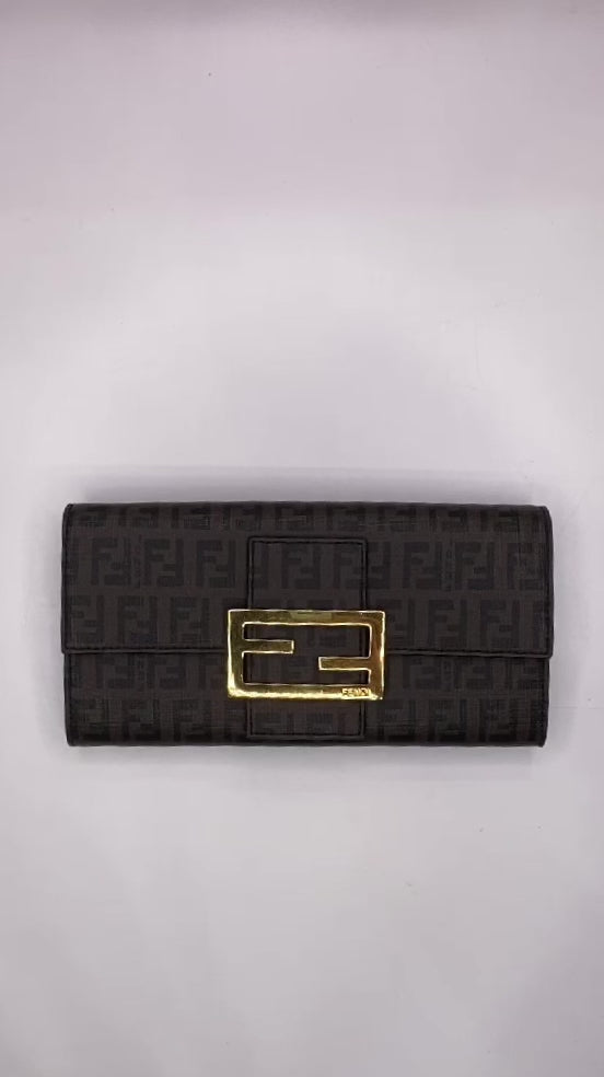 Fendi 2025 continental wallet