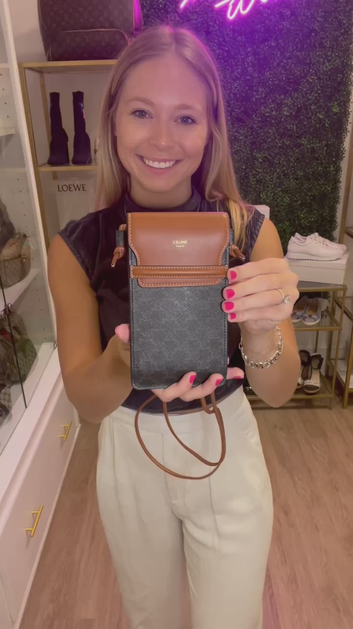 Hi-End - NEW CELINE PHONE POUCH IN TRIOMPHE LAMBSKIN BAG